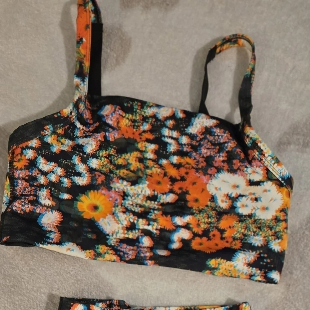 Aerie Offline Blurred 3D Floral Sports Bra Bralette S EUC!